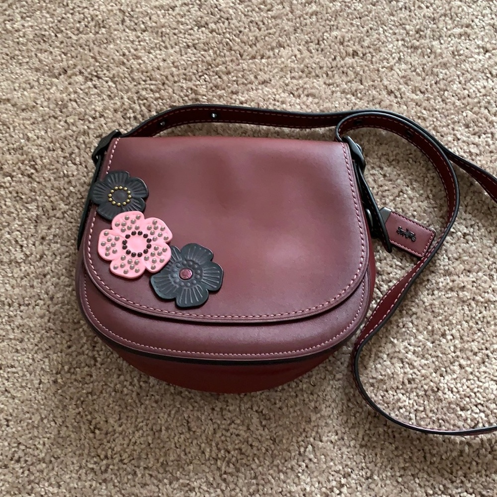 Coach crossbody, burgandy